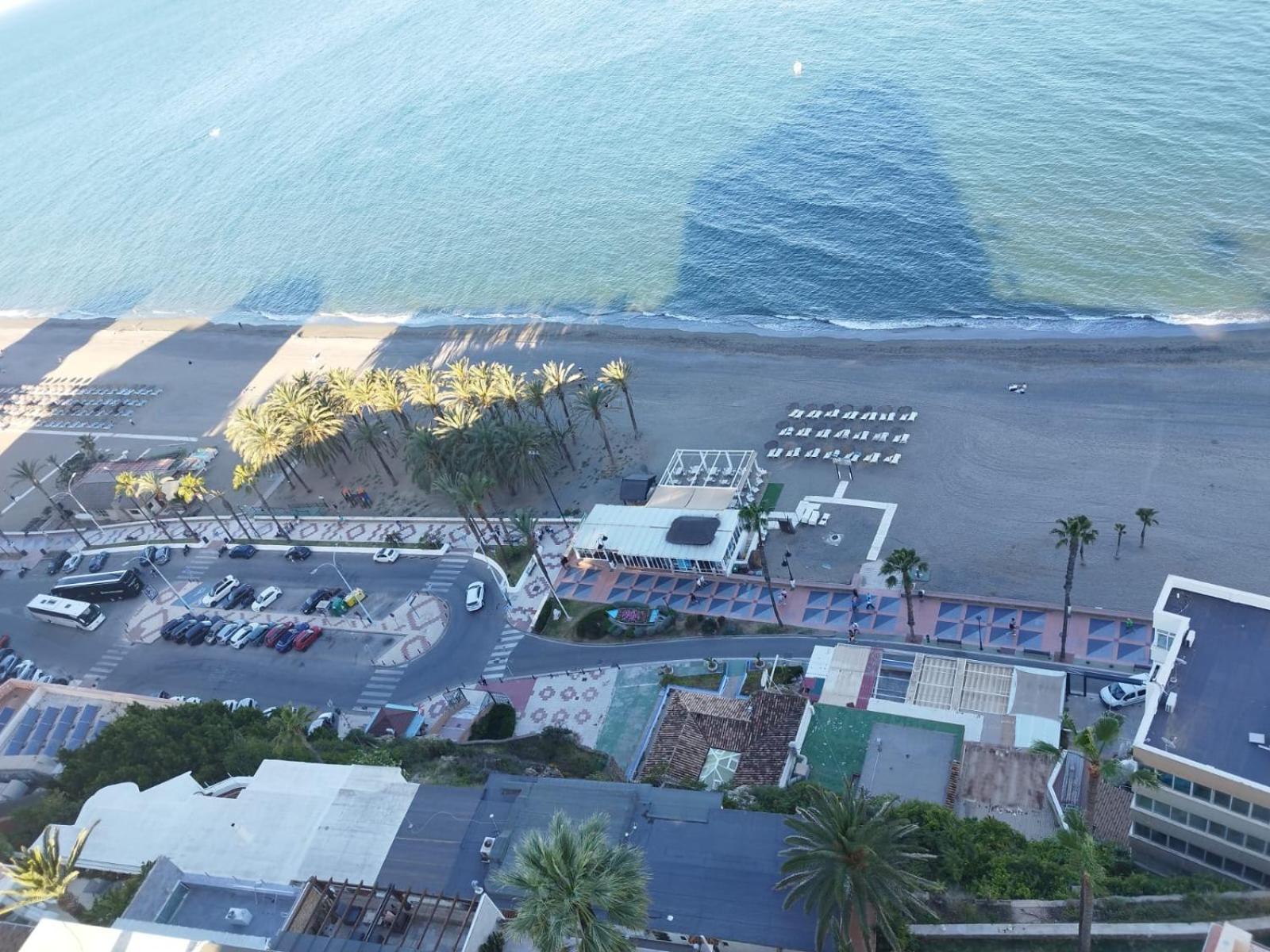 Love Rent4 Malaga La Torre De La Roca Торремолинос Экстерьер фото