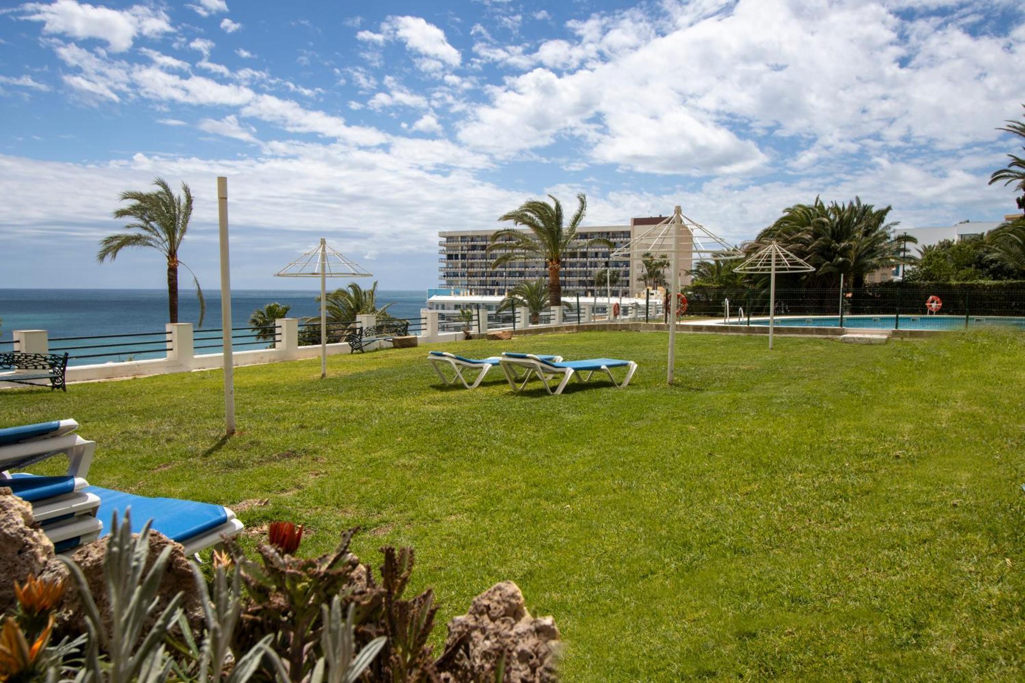 Love Rent4 Malaga La Torre De La Roca Торремолинос Экстерьер фото