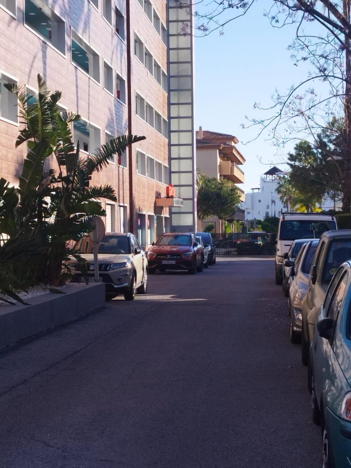 Love Rent4 Malaga La Torre De La Roca Торремолинос Экстерьер фото