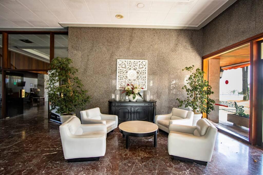 Love Rent4 Malaga La Torre De La Roca Торремолинос Экстерьер фото