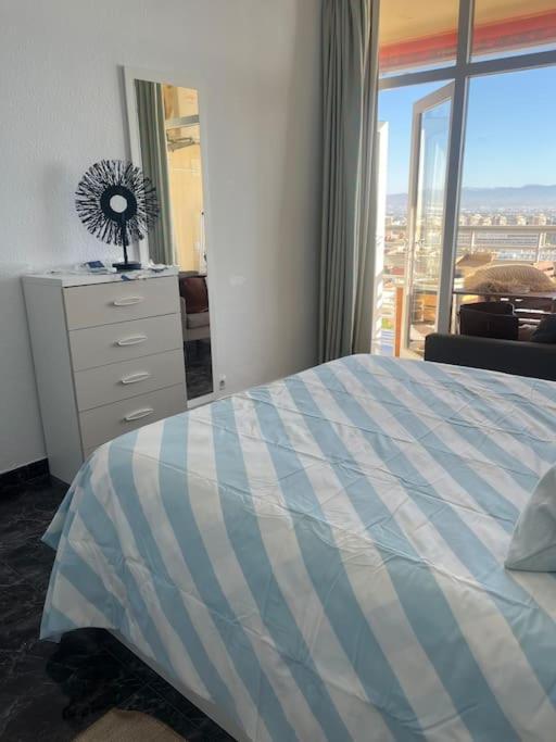 Love Rent4 Malaga La Torre De La Roca Торремолинос Экстерьер фото