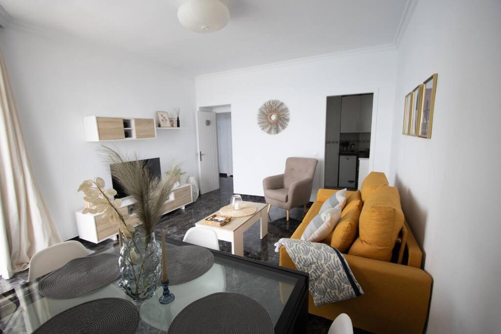 Love Rent4 Malaga La Torre De La Roca Торремолинос Экстерьер фото